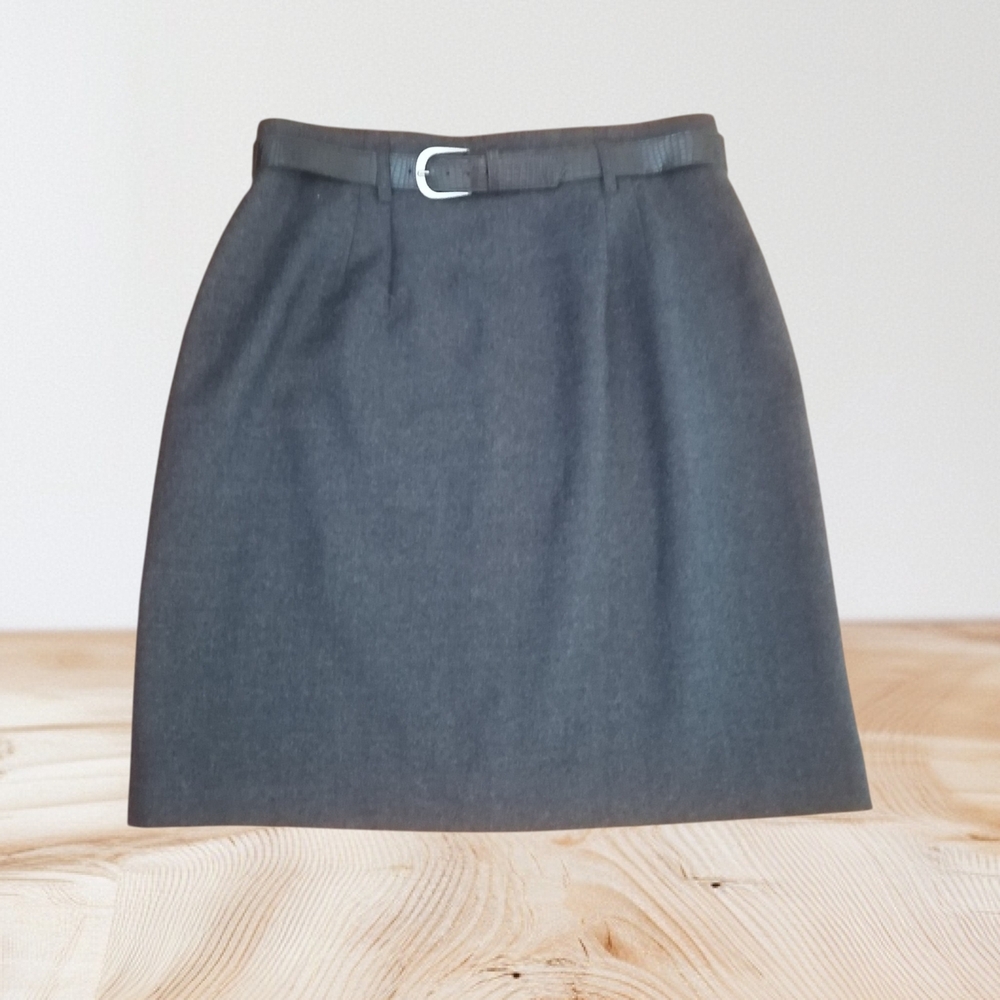 Pure Virgin Wool Skirt with Slim Belt size 16